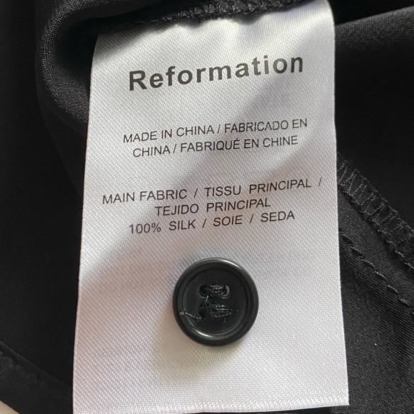 Reformation Jason Silk Top in Black | Women’s Size 6 - Picture 16 of 16